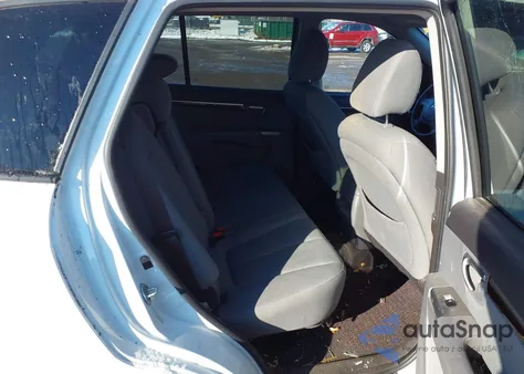 2010 Hyundai Santa Fe Gls z USA, uszkodzony, nr VIN 5NMSGDAB7AH381293